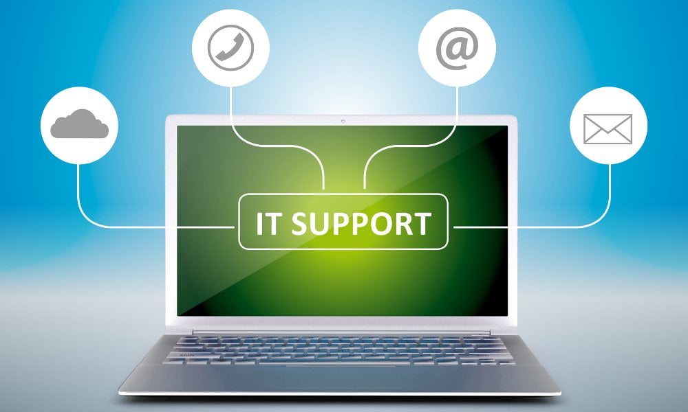 Equipe da Telemundi realizando instalação de equipamentos